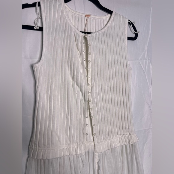 Free People Twice As Nice Maxi Tunic Top White Buttondown Sleeveless (XS) NWOT - Picture 4 of 9